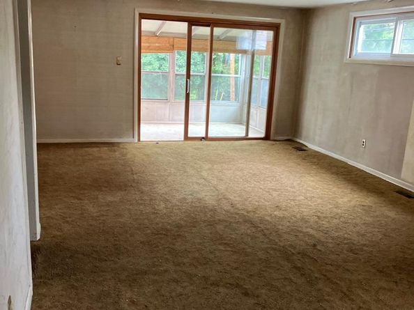 2100 Valley View Drive, Folcroft PA 19032
