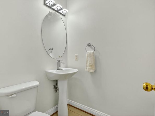 3841 Watkins Mill Drive, Alexandria VA 22304