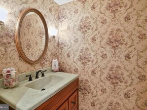 1513 Sumneytown Pike, Gwynedd PA 19436