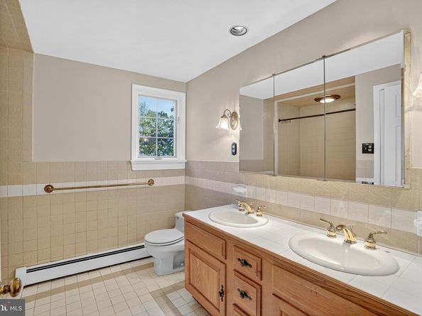 1513 Sumneytown Pike, Gwynedd PA 19436