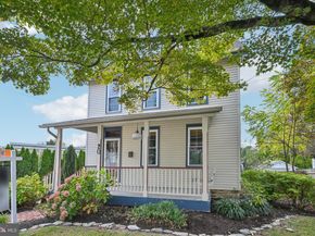 20 W Waverly Road, Glenside PA 19038