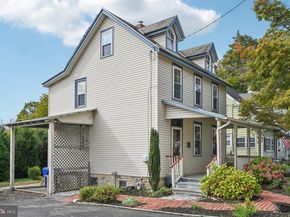 20 W Waverly Road, Glenside PA 19038
