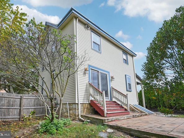 20 W Waverly Road, Glenside PA 19038