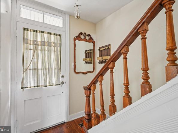 20 W Waverly Road, Glenside PA 19038