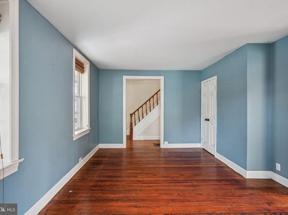 20 W Waverly Road, Glenside PA 19038