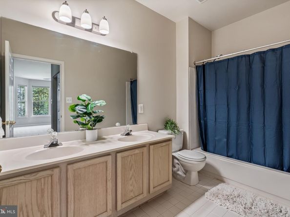 11408 Gate Hill Place 113, Reston VA 20194
