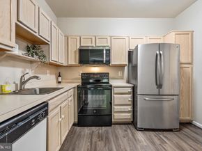11408 Gate Hill Place 113, Reston VA 20194