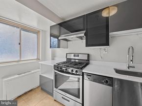 2500 N Van Dorn Street 316, Alexandria VA 22302