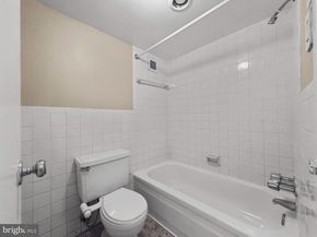 2500 N Van Dorn Street 316, Alexandria VA 22302