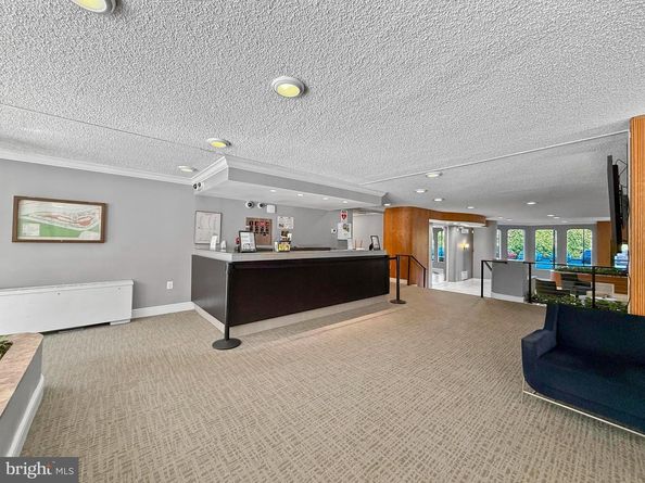 2500 N Van Dorn Street 316, Alexandria VA 22302