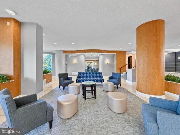 2500 N Van Dorn Street 316, Alexandria VA 22302