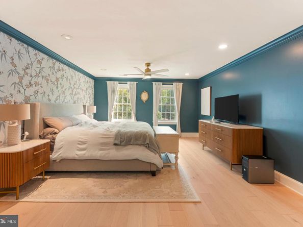 910 Old Dolington Road, Newtown PA 18940