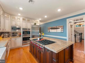 910 Old Dolington Road, Newtown PA 18940