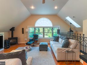 910 Old Dolington Road, Newtown PA 18940
