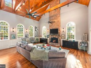 910 Old Dolington Road, Newtown PA 18940