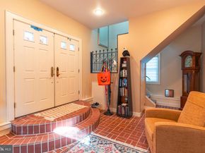 910 Old Dolington Road, Newtown PA 18940