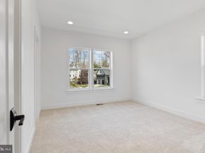 7416 Sportsman Drive, Falls Church VA 22043