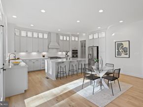 7416 Sportsman Drive, Falls Church VA 22043