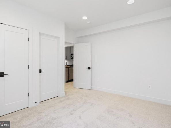 7416 Sportsman Drive, Falls Church VA 22043