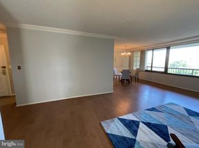 5500 Holmes Run Parkway 506, Alexandria VA 22304