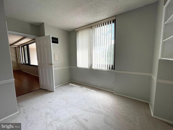 5500 Holmes Run Parkway 506, Alexandria VA 22304