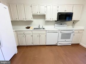 5500 Holmes Run Parkway 506, Alexandria VA 22304