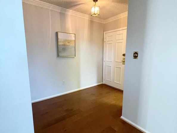 5500 Holmes Run Parkway 506, Alexandria VA 22304