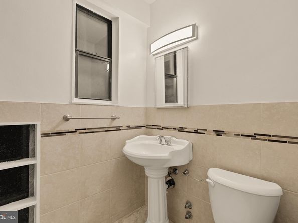 1 Scott Circle NW 719, Washington DC 20036