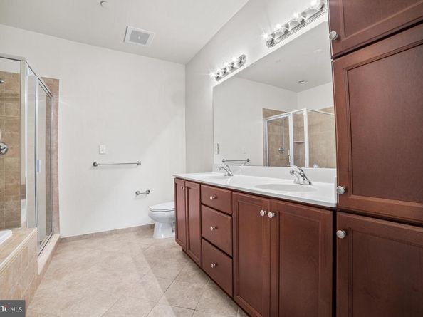 272 Carson Terrace 272, Huntingdon Valley PA 19006