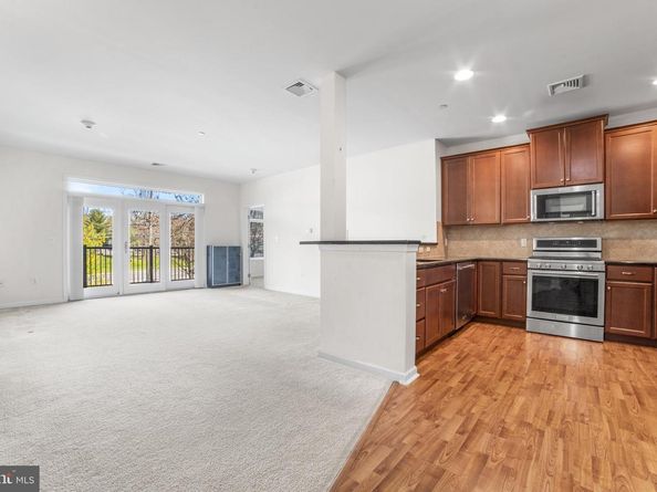 272 Carson Terrace 272, Huntingdon Valley PA 19006
