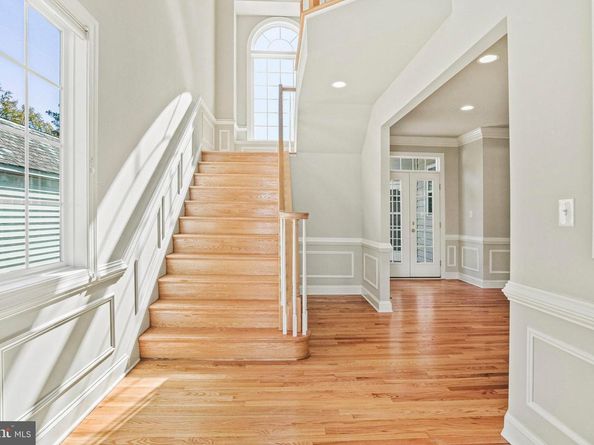 5604 Hoover Street, Bethesda MD 20817