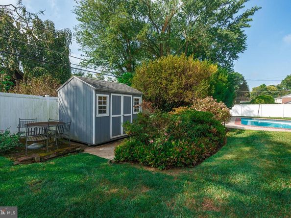 2017 Quarry Road, Yardley PA 19067