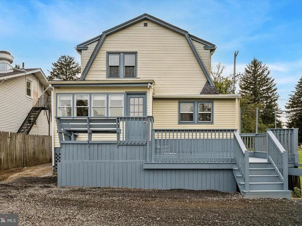 2439 Susquehanna Road, Abington PA 19001
