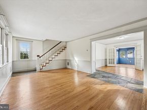 2439 Susquehanna Road, Abington PA 19001