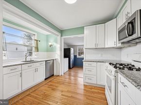 2439 Susquehanna Road, Abington PA 19001