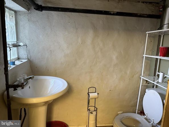 4033 N 12TH Street, Philadelphia PA 19140