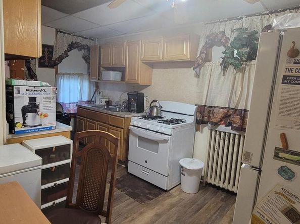 4033 N 12TH Street, Philadelphia PA 19140