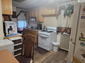 4033 N 12TH Street, Philadelphia PA 19140