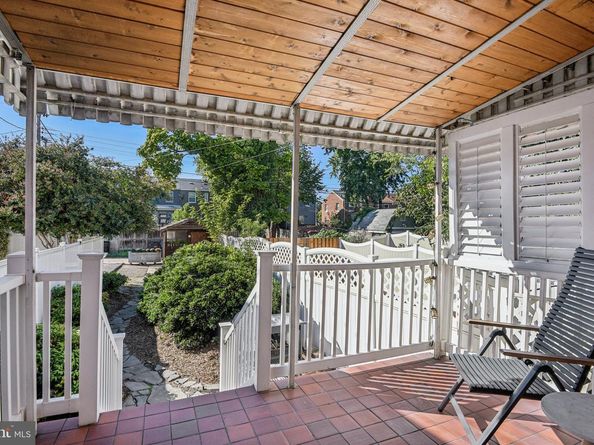 729 S Fayette Street S, Alexandria VA 22314