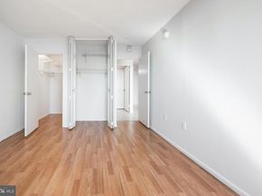 1420 Locust Street 24R, Philadelphia PA 19102