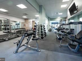 1420 Locust Street 24R, Philadelphia PA 19102
