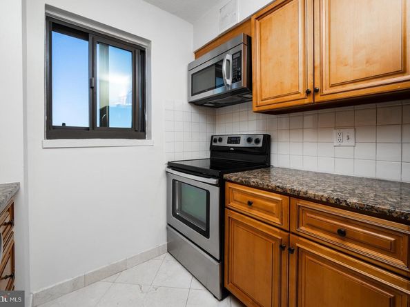 1420 Locust Street 24R, Philadelphia PA 19102