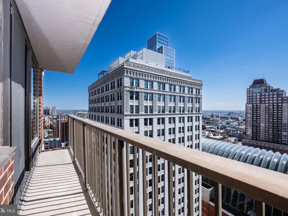 1420 Locust Street 24R, Philadelphia PA 19102