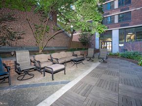 1420 Locust Street 24R, Philadelphia PA 19102