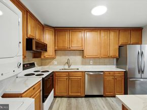 6301 Stevenson Avenue 412, Alexandria VA 22304
