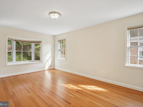 5321 Macarthur Boulevard NW, Washington DC 20016