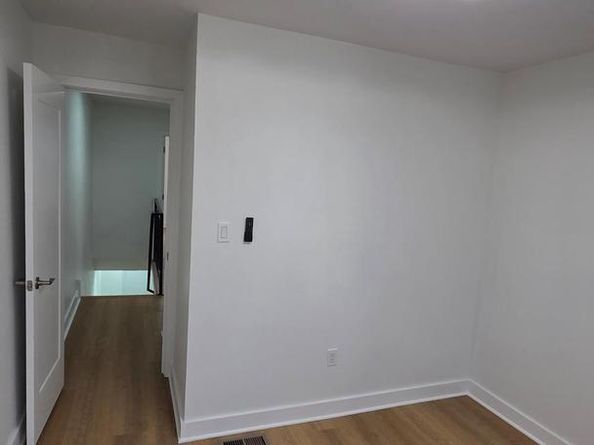 560 E Carver Street, Philadelphia PA 19120