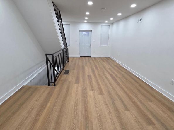 560 E Carver Street, Philadelphia PA 19120