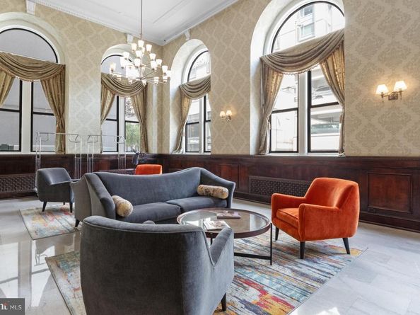 1324 Locust Street 1402, Philadelphia PA 19107