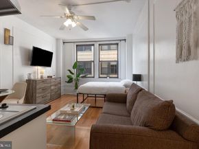 1324 Locust Street 1402, Philadelphia PA 19107